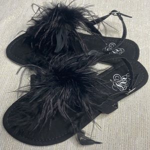 MISS L by LILIANA - women’s black sandals with feathers size 7